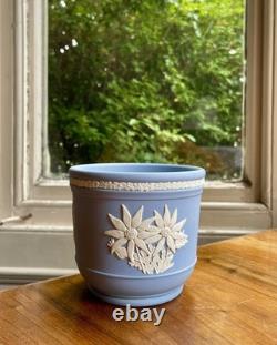Rare Wedgwood Jasperware Kew Gardens Plants Sir Joseph Banks Planter Cache Pot