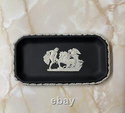 Rare Wedgwood Jasperware Neoclassical Black Basalt And White Jewellery Dish