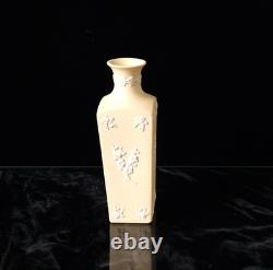 Rare Wedgwood Primrose Yellow Prunus Jasperware Neo Classical Bud Vase 13.8cm