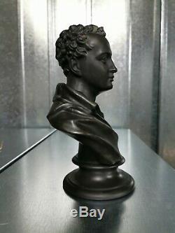 Rare Wedgwood jasper ware bust of Lord Byron 8.75 high 1890-1915 black basalt