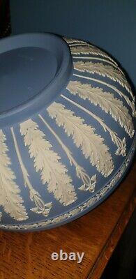 Rare Wedgwoods Blue Jasper Acanthus Bowl Prestige Ware