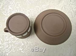 Six Wedgwood Taupe Brown Jasperware Demitasse Cups & Saucers With Shell Motif