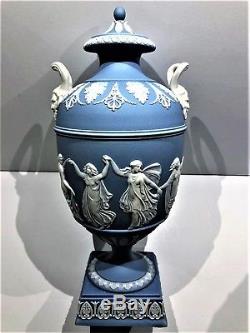 Stunning C. 1790-1820 Wedgwood Blue Jasperware Dancing Hours 9.5 Urn MINT