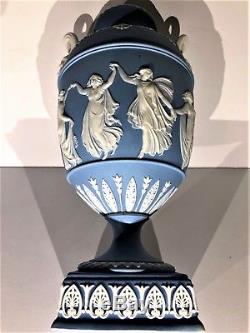 Stunning C. 1790-1820 Wedgwood Blue Jasperware Dancing Hours 9.5 Urn MINT