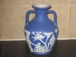 Stunning Victorian Wedgwood Jasper Ware Portland Blue Vase