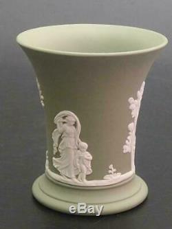 V Rare Wedgwood Small Posy Vase & Green Jasperware Cherubs Plaque Tile C1800