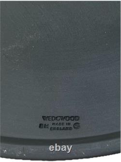 VERY RARE Wedgwood Library Collection Black And Cane Jasperware Planter 16.5 cm