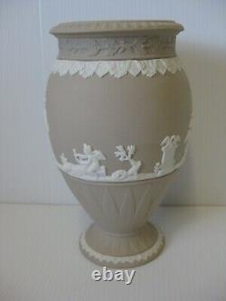 Very Rare Vintage Wedgwood England Taupe Jasper Ware Jasperware Large Vase