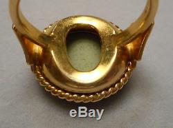 Vintage 14K Yellow Gold Ring with Wedgwood Sage Jasperware Three Graces Size 5