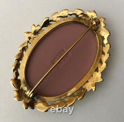 Vintage Gold Plated Classical Pink Jasper Ware Wedgwood England Brooch Pin Boxed