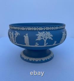Vintage Pale Blue Wedgwood Jasperware Imperial Pedestal Centerpiece Bowl England
