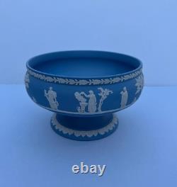 Vintage Pale Blue Wedgwood Jasperware Imperial Pedestal Centerpiece Bowl England