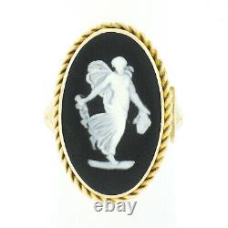 Vintage Wedgwood 14k Gold Oval Bezel Jasperware with Fairy Cameo Twisted Wire Ring