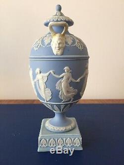 Vintage Wedgwood Jasperware Dancing Hours pale blue/white 2 Handled Urn