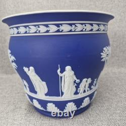 Vintage Wedgwood Jasperware Dark Blue Jardiniere 7 Tall/8 ¼ Diameter