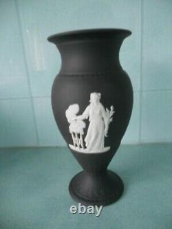 Vintage Wedgwood Jasperware Large 7.25 Black Baluster Vase Grecian Figures