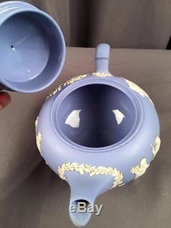 Vintage Wedgwood Jasperware Light Blue Classical Relief Tea Pot 1954