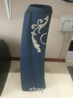 Vintage Wedgwood Portland Blue Jasperware Japanesque Craftsman Coll Tall Vase
