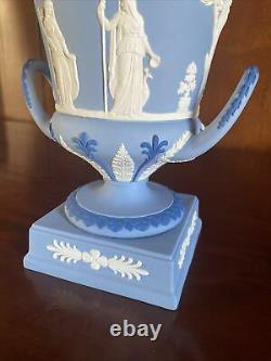 Vintage Wedgwood Tricolor Jasperware Campana Pedestal Urn Vase On Plinth