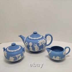 Vintages Wedgwood 1953 England JASPERWARE BLUE TEAPOT With SUGAR BOWL AND CREAMER
