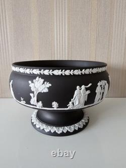 Vtg Wedgwood Large Black Imperial Basalt Jasperware Footed Pedestal Centerpiece