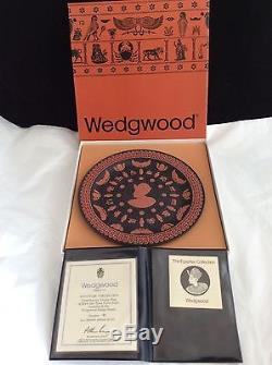 WEDGWOOD JASPERWARE EGYPTIAN COLLECTION TUTANKHAMEN TROPHY PLATE NO 192 of 500