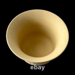 WEDGWOOD Jasperware Handcrafted Primrose Yellow Jardiniere Planter'76