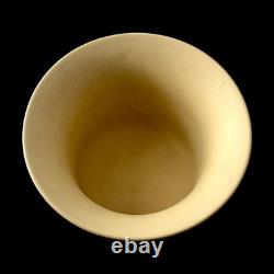 WEDGWOOD Jasperware Handcrafted Primrose Yellow Jardiniere Planter'76