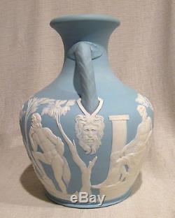 Wedgwood 10 Light Blue Jasperware Portland vase