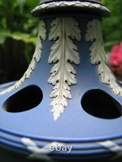 Wedgwood Adams 18 Century Dark Solid Blue Jasperware Urn/vase To Restore Museum