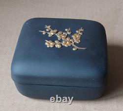 Wedgwood BLACK GILDED Basalt Jasperware SQUARE PRUNUS Box
