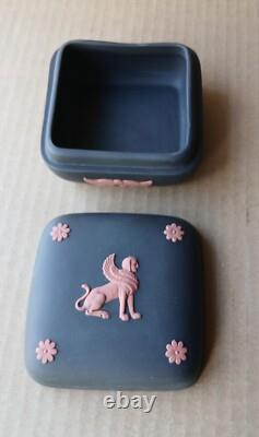Wedgwood BLACK & TERRACOTTA Jasper Ware EGYPTIAN SMALL Square Box