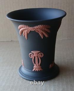Wedgwood BLACK & TERRACOTTA Jasperware EGYPTIAN Posy Vase