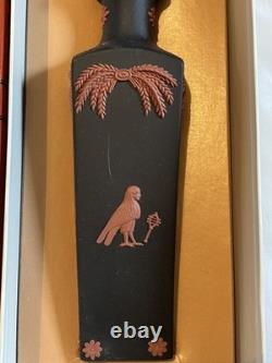 Wedgwood BLACK & TERRACOTTA Jasperware EGYPTIAN Square Bottle Vase With Orig Box