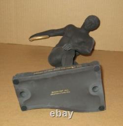 Wedgwood BLACK & YELLOW Jasperware OLYMPIC DISCUS THROWER Figure 2012 Boxed