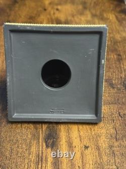 Wedgwood BLACK & Yellow Jasperware LIBRARY COLLECTION EGYPTIAN PYRAMID CLOCK