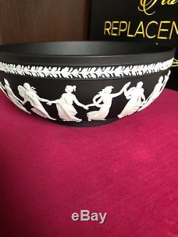 Wedgwood Basalt Dancing Hours 10 Black / White Jasperware Serving Bowl 1957