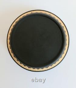 Wedgwood Black And Cane Jasperware Planter And Tray Library Collection