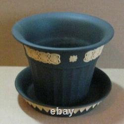 Wedgwood Black & Cane Yellow Jasperware Library Collection Opus Planter & Tray