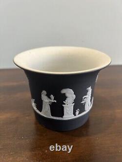 Wedgwood Black Jasperware Cache Pot Planter Jardiniere