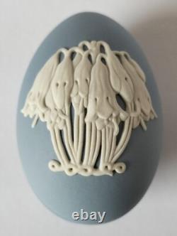 Wedgwood Blue Jasper Egg Trinket Box Christmas Bells Jasperware