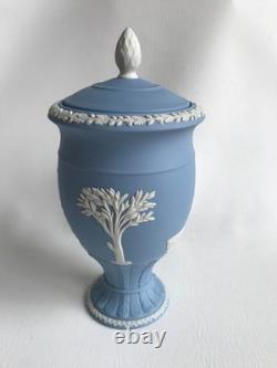 Wedgwood Blue Jasperware Achilles Urn and Lid in excellent condition