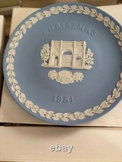 Wedgwood Blue Jasperware Christmas Plates Collection 1969-1988 Boxed Job Lot
