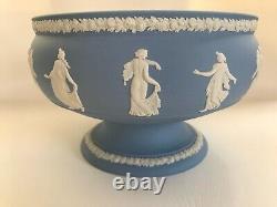 Wedgwood Blue Jasperware Dancing Hours pedestal bowl in excellent condition
