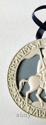 Wedgwood Blue Jasperware Medallion 900th Anniversary Domesday Book Seal Boxed