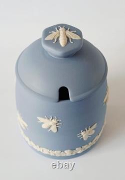 Wedgwood Blue Jasperware Welsh Bee Keepers Association Honey Pot Boxed