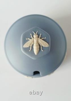 Wedgwood Blue Jasperware Welsh Bee Keepers Association Honey Pot Boxed