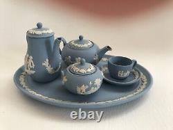 Wedgwood Blue jasperware Miniature tea/coffee set pieces in excellent condition