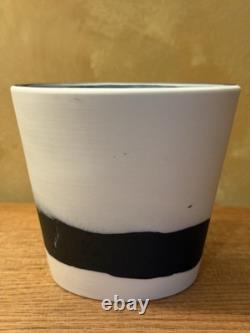 Wedgwood Burlington Plant Pot 4 Black on White Jasperware Made in England