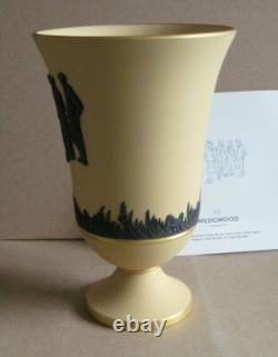 Wedgwood CANE YELLOW & BLACK Jasperware GOLFING TROPHY Vase Limited Edition